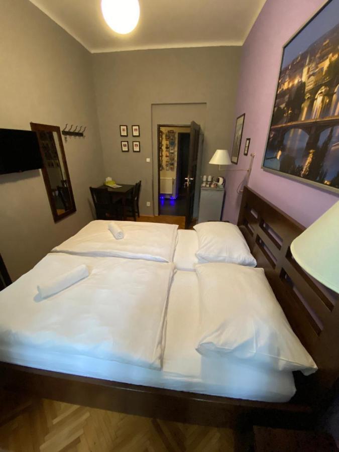 Central Station Studios Прага Экстерьер фото